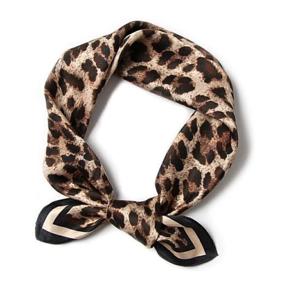 Leopard Mulberry Silk Neck Scarf main image 5